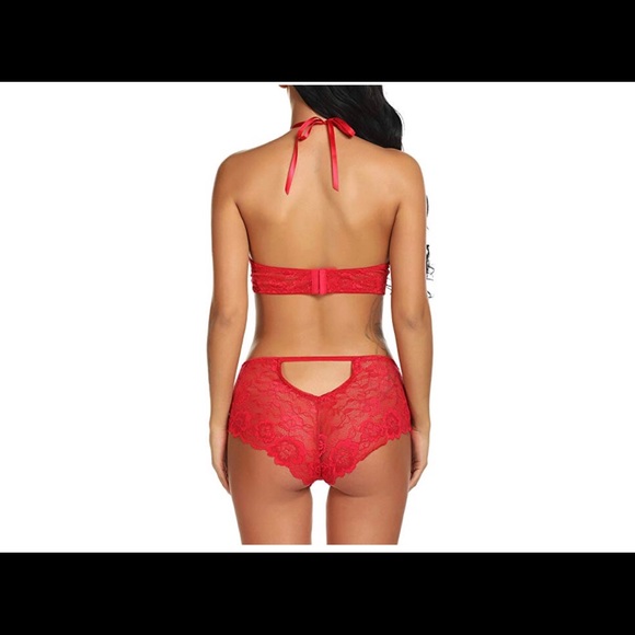 Beautiful 2 Piece Lingerie Set - Picture 3 of 3